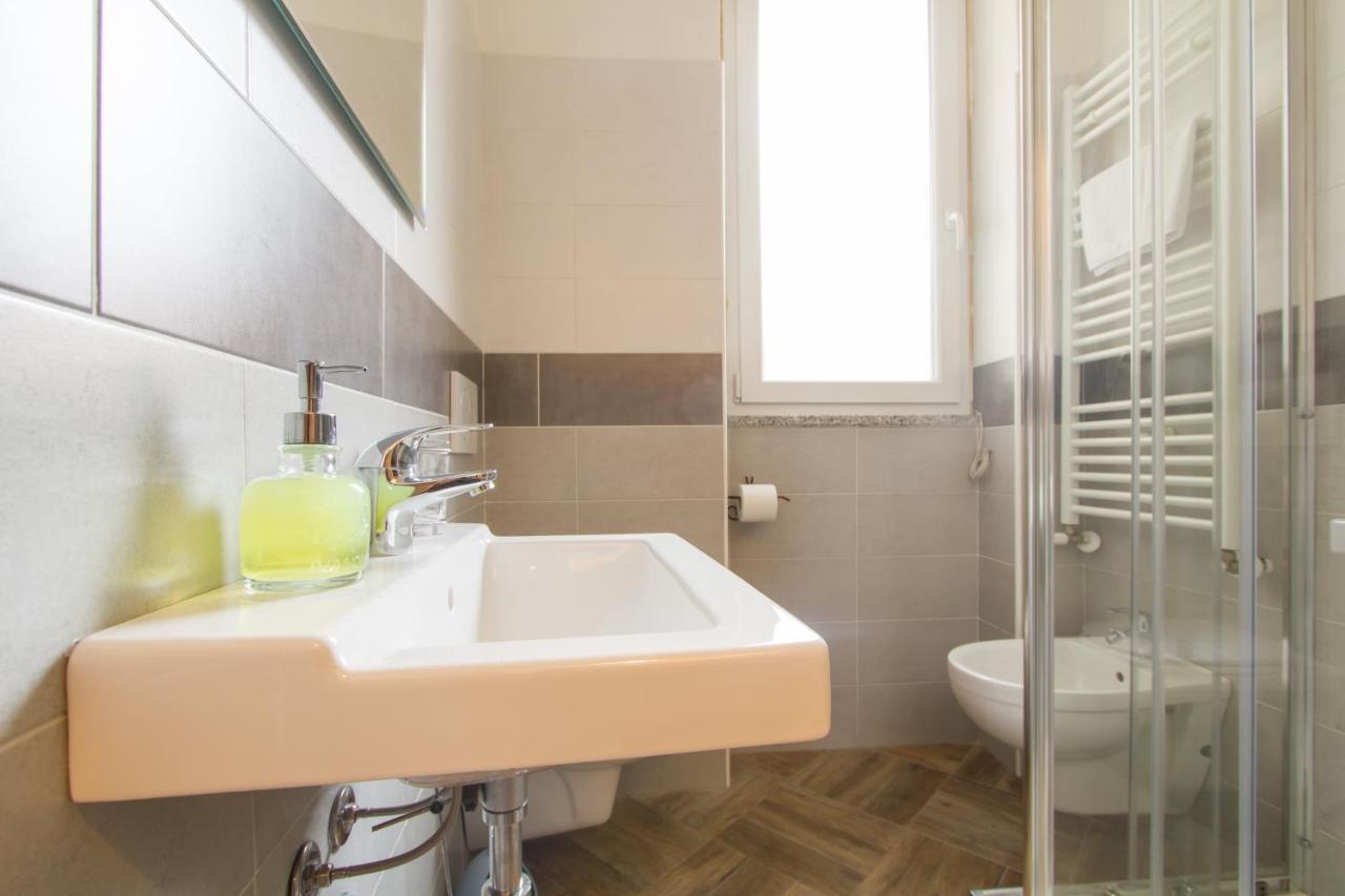 Le Camere Di Aladino Carugate Exterior photo